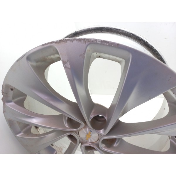 Roda De Liga Leve Aro 17 Com Detalhe Gm Cruze Lt 1.4 2018