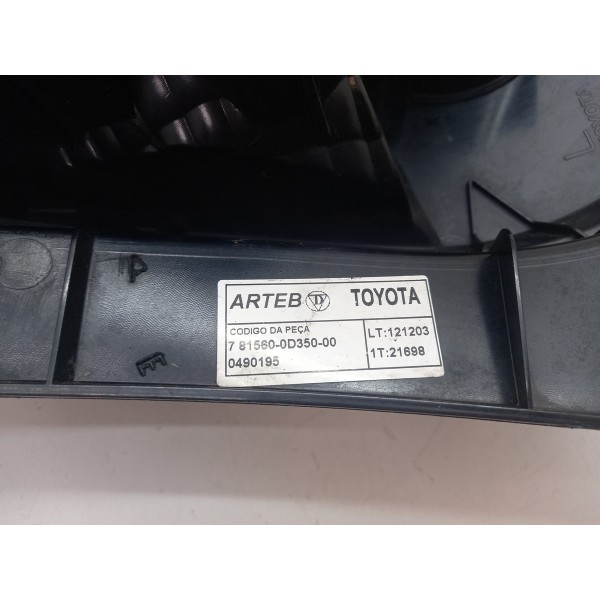 Lanterna Esquerdo Toyota Etios Hatch 1.5 2013 2019