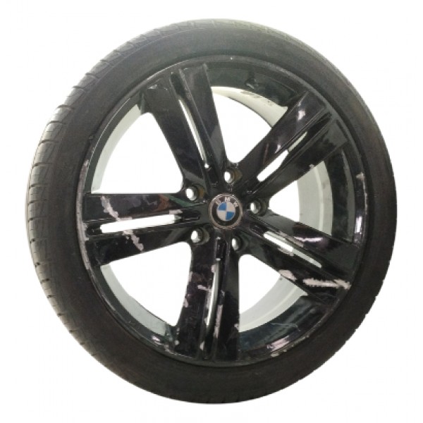 Roda Liga Pneu 225 40 Aro 18 Com Detalhe Bmw 130i Ud51 2010