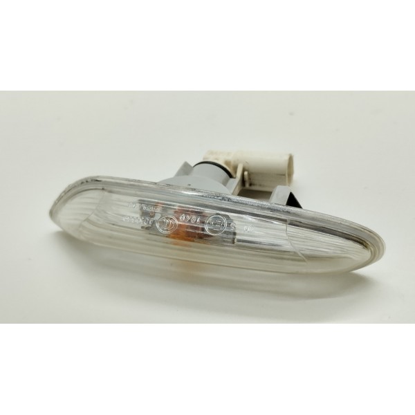 Luz Pisca Paralama Esquerdo Bmw 120 130i 2010 A 2015