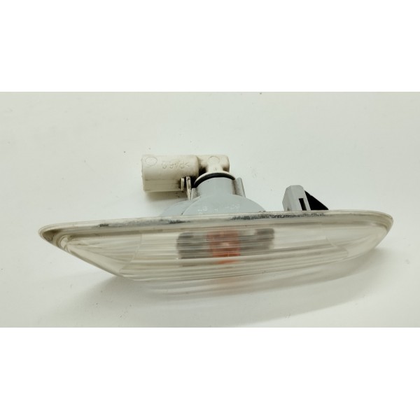 Luz Pisca Paralama Direito Bmw 120 130i Sport 2010 A 2015