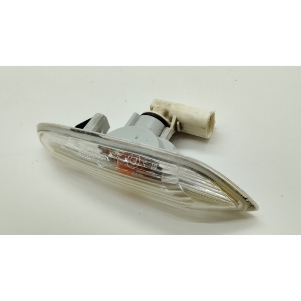 Luz Pisca Paralama Direito Bmw 120 130i Sport 2010 A 2015