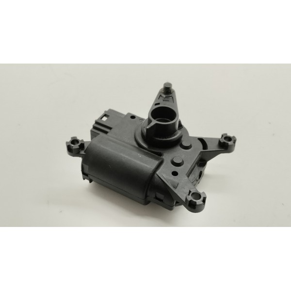 Motor Atuador Da Caixa De Ar Vw Amarok 4x4 2.0 2014 Usado