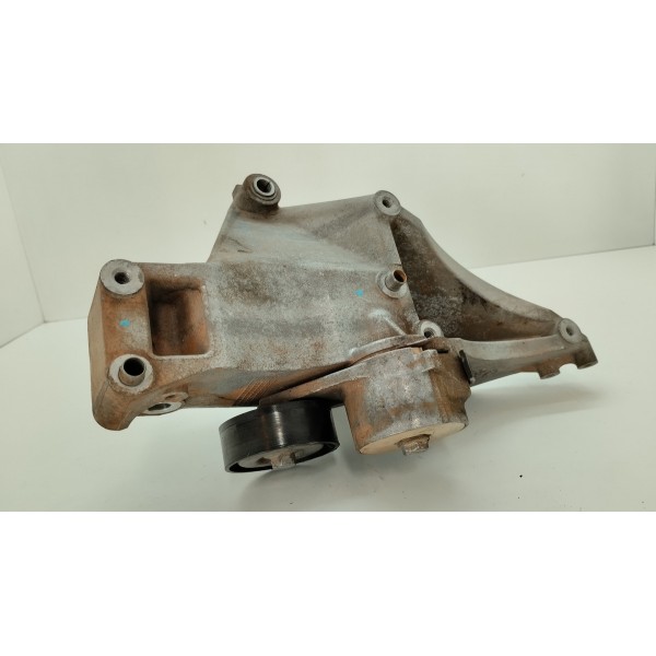 Suporte Do Alternador Fiat Grand Siena Attra 1.4 2013 Usado