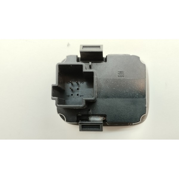 Sensor Interior Lumi Gm Onix 1.0 2023 Usado